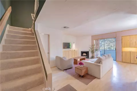 8516 Cadillac Ave #8, Los Angeles, CA 90034