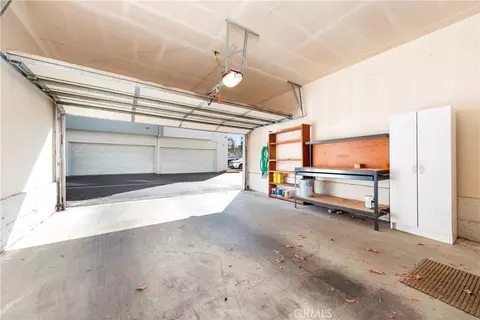 Exterior - 21309 Eucalyptus Way #101, Newhall, CA 91321 photo 2 of 10