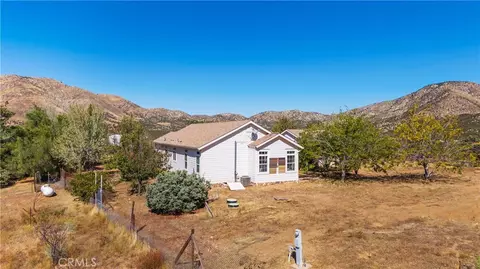 Exterior - 30271 Aliso Cyn, Acton, CA 93510 photo 13 of 16