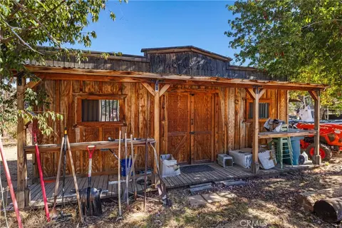 Exterior - 30271 Aliso Cyn, Acton, CA 93510 photo 8 of 16