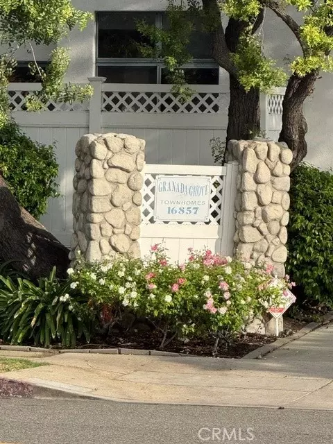 16857 San Fernando Msn #37, Granada Hills, CA 91344