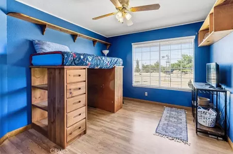 Bedroom - 6433 Sunnyslope Rd, Phelan, CA 92371 photo 4 of 7