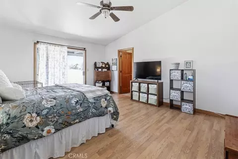 Bedroom - 6433 Sunnyslope Rd, Phelan, CA 92371 photo 2 of 7