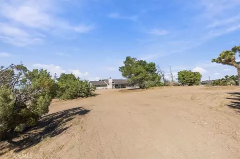 Exterior - 6433 Sunnyslope Rd, Phelan, CA 92371 photo 16 of 18