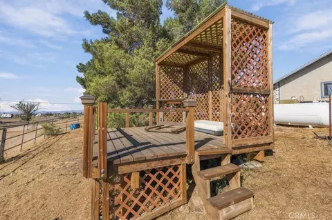 Exterior - 6433 Sunnyslope Rd, Phelan, CA 92371 photo 9 of 18