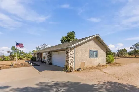 Exterior - 6433 Sunnyslope Rd, Phelan, CA 92371 photo 2 of 18