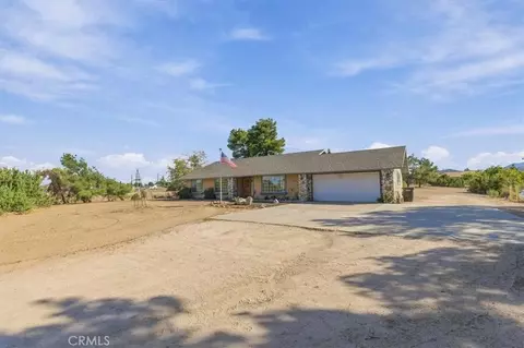 Exterior - 6433 Sunnyslope Rd, Phelan, CA 92371 photo 8 of 18
