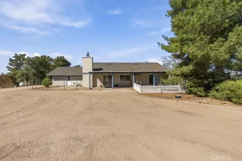 Exterior - 6433 Sunnyslope Rd, Phelan, CA 92371 photo 4 of 18