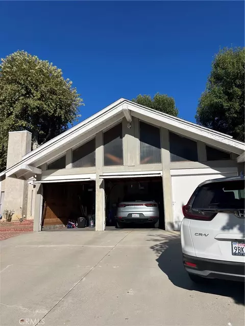 22611 Michale St, West Hills, CA 91304