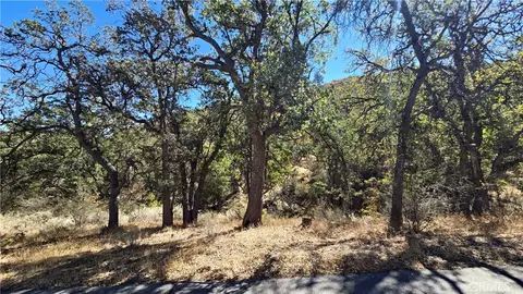 0 Saint Moritz Dr, Tehachapi, CA 93561 photo 6