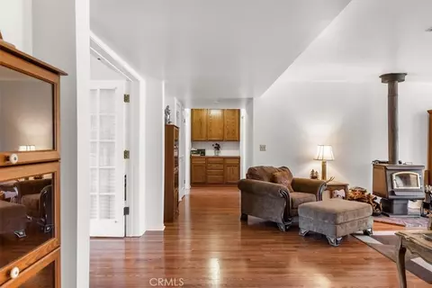 Entry Way - 23841 Dart, Tehachapi, CA 93561 photo 3 of 4