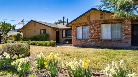 Exterior - 23841 Dart, Tehachapi, CA 93561 photo 14 of 20