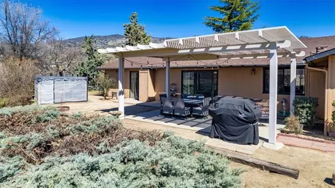 Exterior - 23841 Dart, Tehachapi, CA 93561 photo 19 of 20