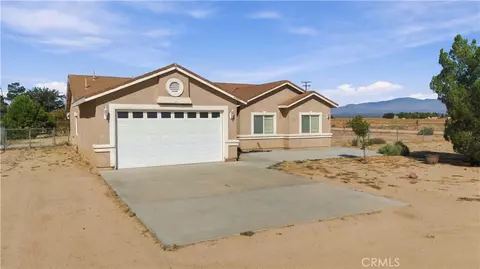 Exterior - 49945 80th W, Lancaster, CA 93536 photo 2 of 9