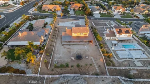 View/Area - 17531 Fairbreeze Ct, Riverside, CA 92504 photo 3 of 16