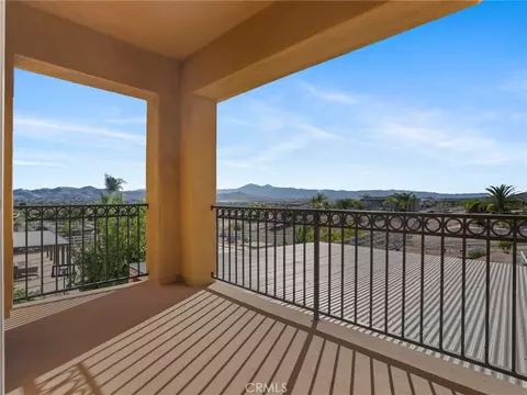 Exterior - 17531 Fairbreeze Ct, Riverside, CA 92504 photo 9 of 9