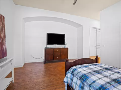 Bedroom - 17531 Fairbreeze Ct, Riverside, CA 92504 photo 3 of 6