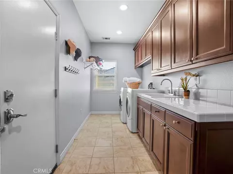 Other - 17531 Fairbreeze Ct, Riverside, CA 92504 photo 4 of 8
