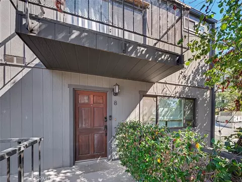 5121 Westpark #108, North Hollywood, CA 91601