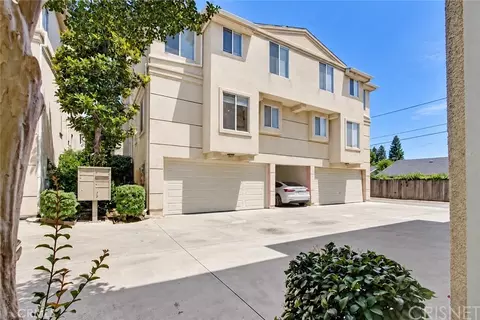 15756 Devonshire St, Granada Hills, CA 91344