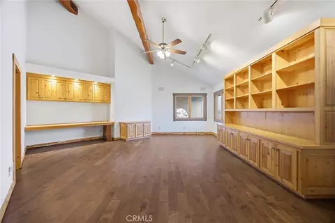 Living - 28221 Cumberland, Tehachapi, CA 93561 photo 10 of 18