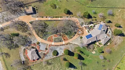 View/Area - 28221 Cumberland, Tehachapi, CA 93561 photo 2 of 6