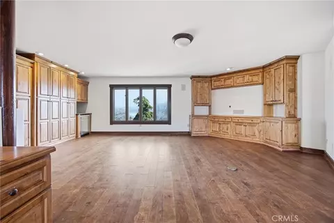 Living - 28221 Cumberland, Tehachapi, CA 93561 photo 14 of 18
