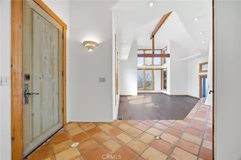 Entry Way - 28221 Cumberland, Tehachapi, CA 93561 photo 2 of 7
