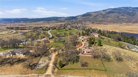 View/Area - 28221 Cumberland, Tehachapi, CA 93561 photo 4 of 6