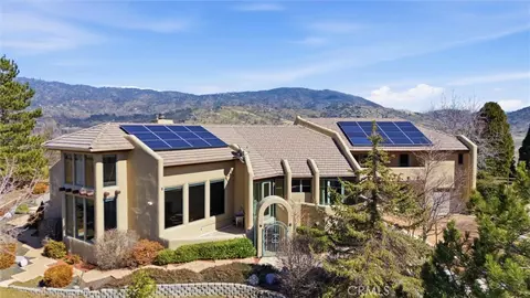 Exterior - 28221 Cumberland, Tehachapi, CA 93561 photo 3 of 7