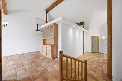 Entry Way - 28221 Cumberland, Tehachapi, CA 93561 photo 4 of 7