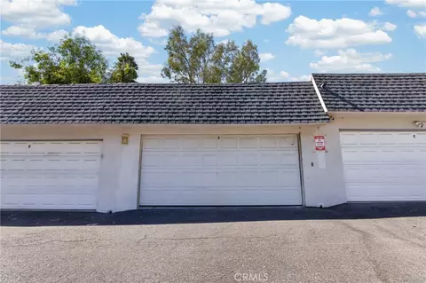 Exterior - 20730 Devonshire #D, Chatsworth, CA 91311 photo 6 of 10