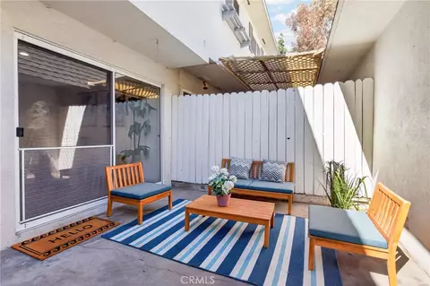 Exterior - 20730 Devonshire #D, Chatsworth, CA 91311 photo 3 of 10