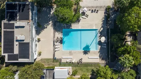 Exterior - 20730 Devonshire #D, Chatsworth, CA 91311 photo 9 of 10