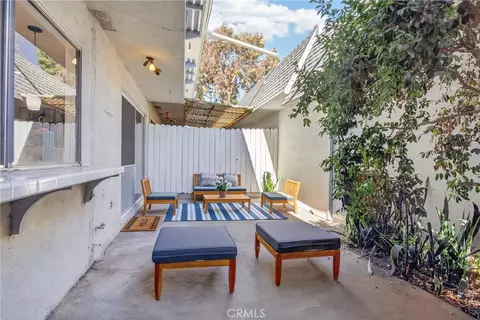 Exterior - 20730 Devonshire #D, Chatsworth, CA 91311 photo 4 of 10