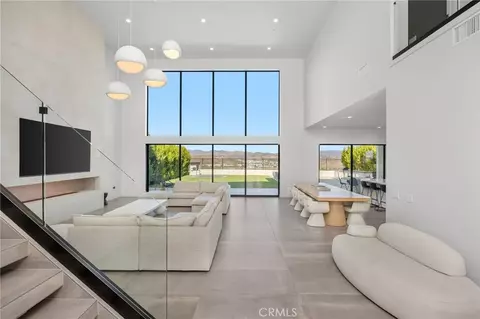 Other - 27640 Juniper Ln, Valencia, CA 91381 photo 3 of 9