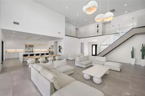 Living - 27640 Juniper Ln, Valencia, CA 91381 photo 4 of 5