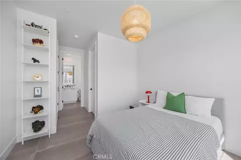 Bedroom - 27640 Juniper Ln, Valencia, CA 91381 photo 6 of 8