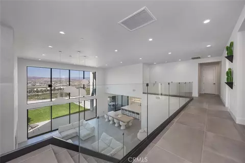 Entry Way - 27640 Juniper Ln, Valencia, CA 91381 photo 3 of 3