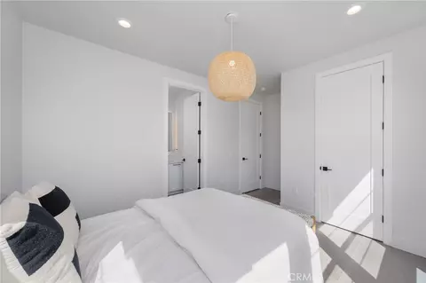 Bedroom - 27640 Juniper Ln, Valencia, CA 91381 photo 4 of 8