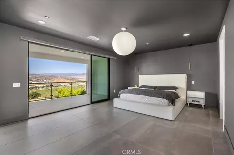 Bedroom - 27640 Juniper Ln, Valencia, CA 91381 photo 1 of 8