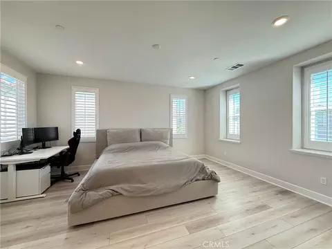 Bedroom - 3029 Harrison Ln, Simi Valley, CA 93065 photo 4 of 5