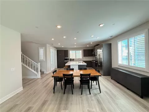 Dining - 3029 Harrison Ln, Simi Valley, CA 93065 photo 1 of 1