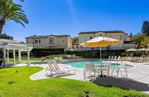 Exterior - 4045 Milano Pl, Moorpark, CA 93021 photo 9 of 15