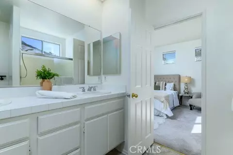 Bath - 4045 Milano Pl, Moorpark, CA 93021 photo 1 of 4