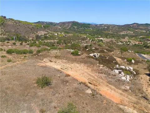 3 Las Palmeras, Temecula, CA 92590 photo 8