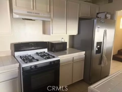 Kitchen - 215 E Avenue K, Lancaster, CA 93535 photo 1 of 1