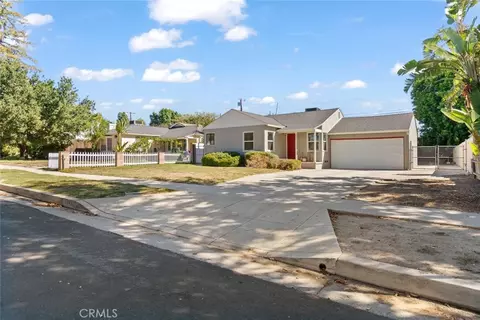 8944 Darby Ave, Northridge, CA 91325