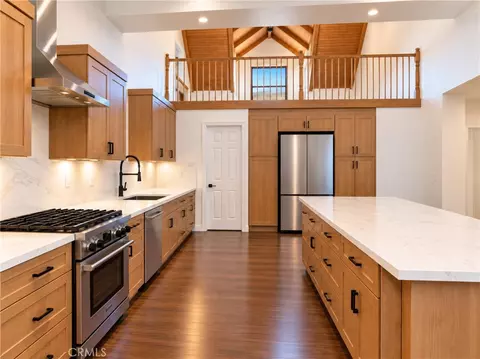 Kitchen - 483 Castac Vw, Lebec, CA 93243 photo 1 of 3