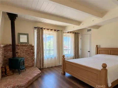 Bedroom - 483 Castac Vw, Lebec, CA 93243 photo 3 of 6
